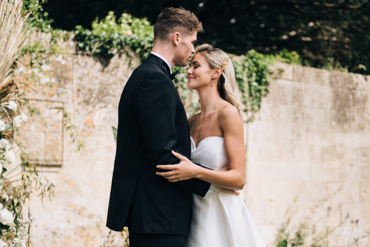 Elegant English Outdoor Wedding at The Compton Gallery